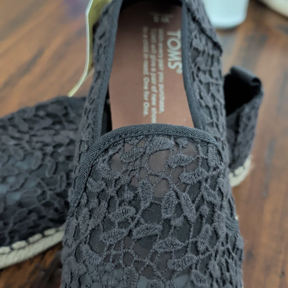 TOMS Black Lace Espadrille Rope Flats Size W8 NEW - Picture 7 of 12